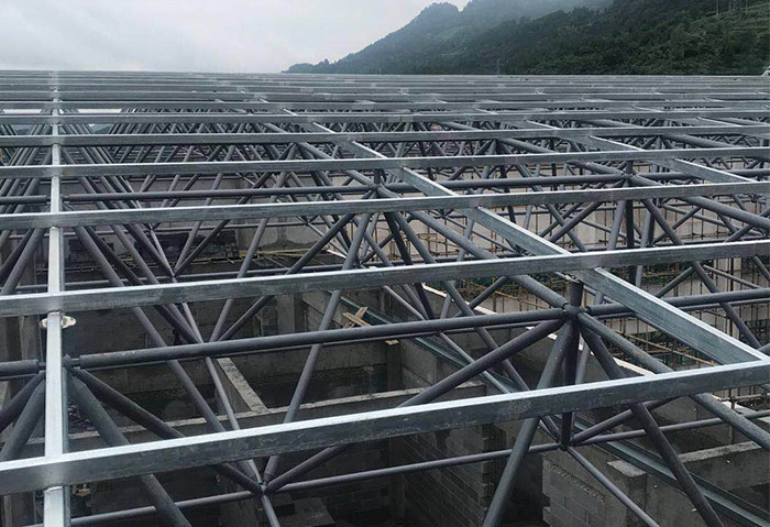 讷河学校艺体楼网架
